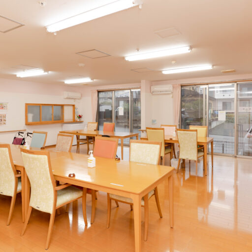 株式会社クローバー「シニアホームこもれび」の居室・設備：福島県西白河郡西郷村-介護-シニアホームこもれび-共用スペース