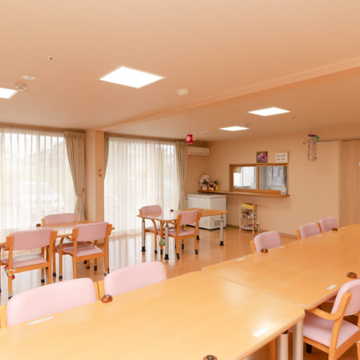 株式会社クローバー「シニアホームことぶき」の居室・設備：福島県須賀川市-介護-シニアホームことぶき-共用スペース