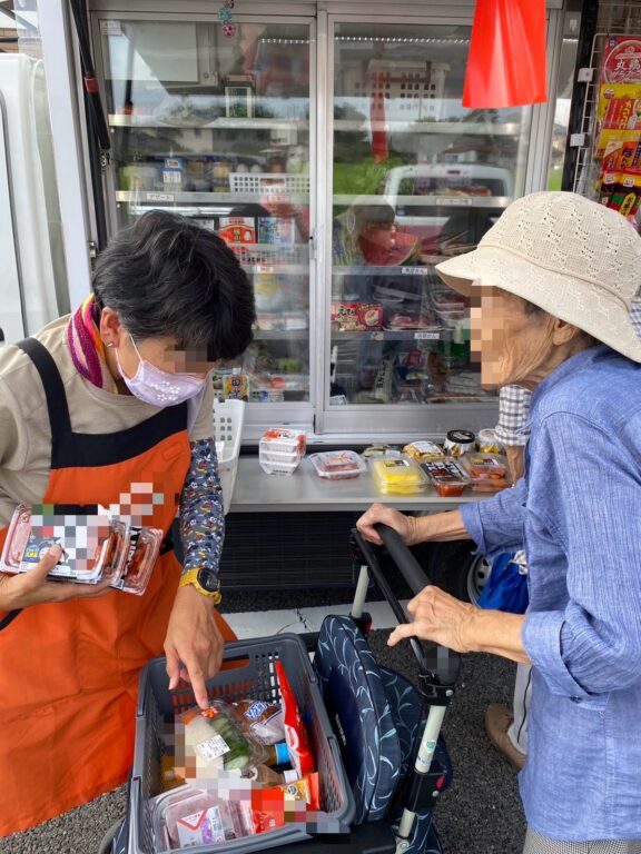 移動販売の方とコミュニケーション