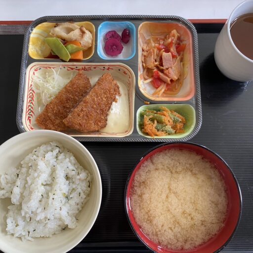 昼食の写真