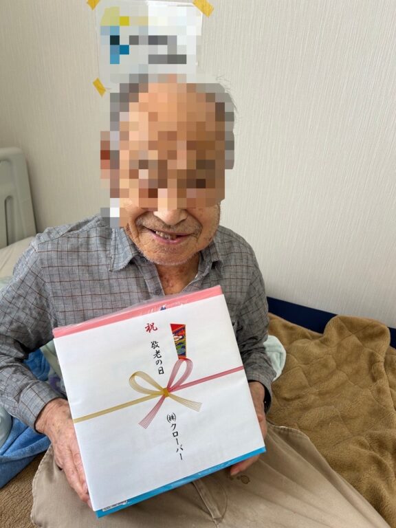 敬老の日プレゼント (ティッシュペーパー）
